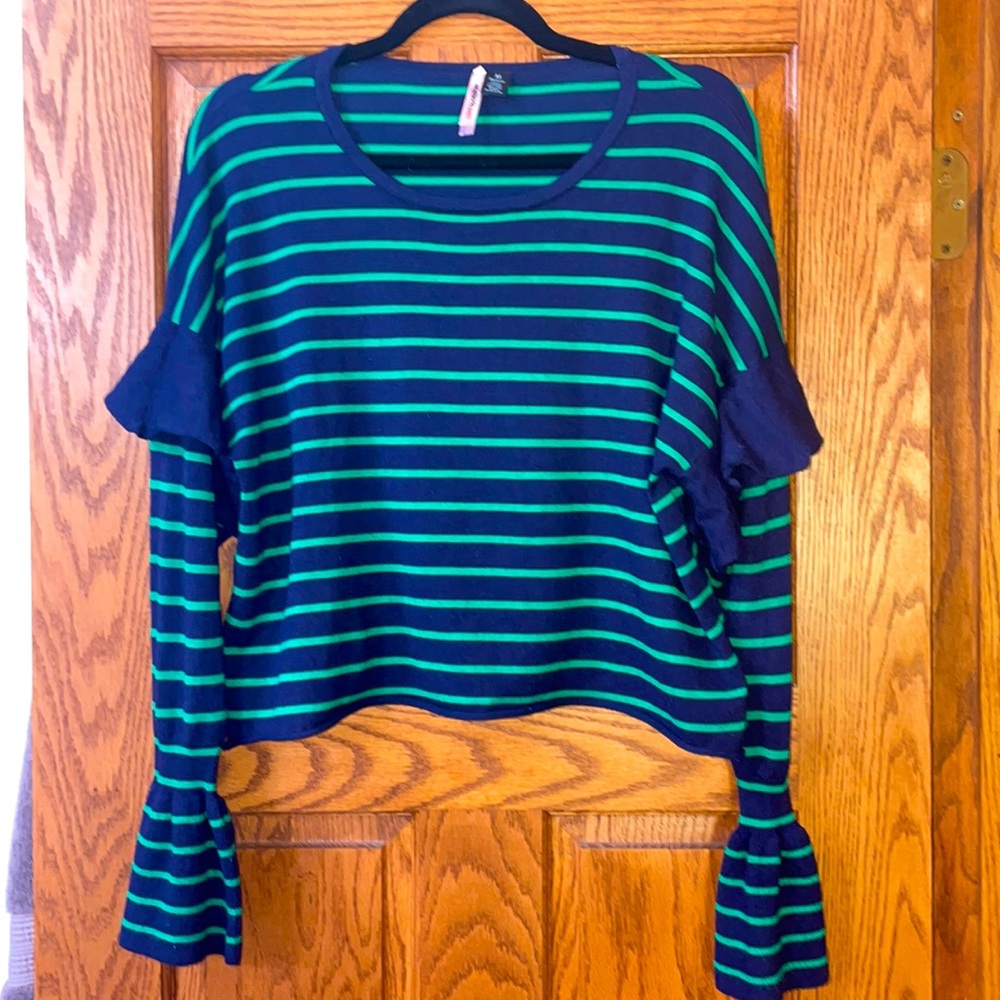 LOVE by DESIGN sweater M Blue with Green stripes soft blend ruffles Excellent